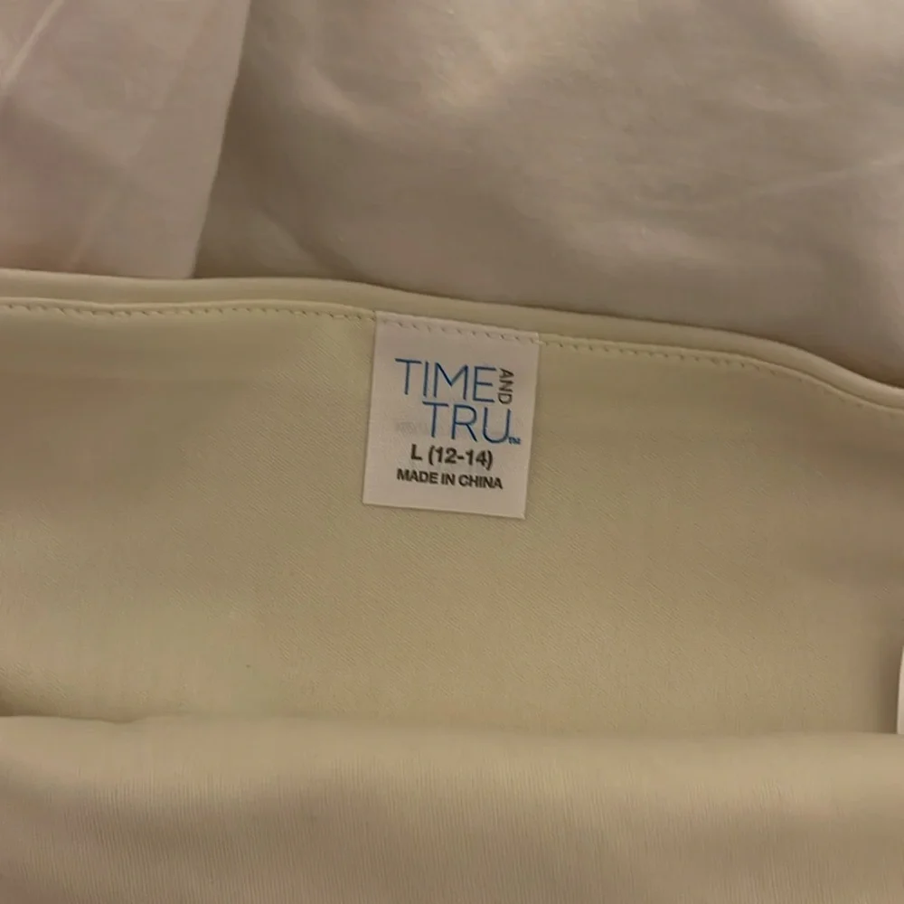 Time and Tru sequin skirt - Picture 9 of 10
